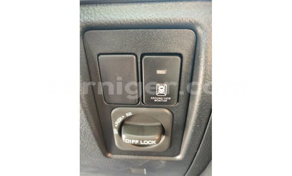 Buy Import Toyota Land Cruiser White Truck in Import - Dubai in Agadez Buy Import Toyota Land Cruiser White Truck in Import - Dubai in Agadez