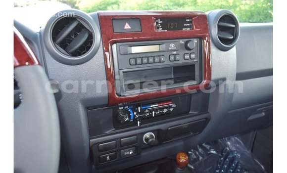 Sayi Imported Toyota Land Cruiser Other Babbar mota in Import - Dubai a Agadez Sayi Imported Toyota Land Cruiser Other Babbar mota in Import - Dubai a Agadez