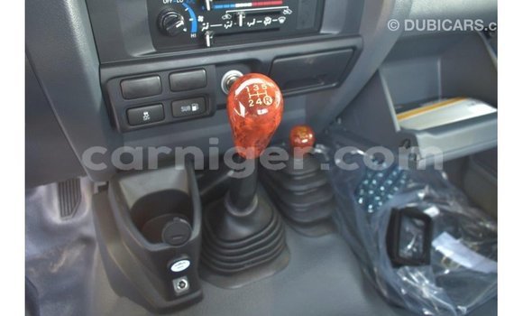 Sayi Imported Toyota Land Cruiser Other Babbar mota in Import - Dubai a Agadez Sayi Imported Toyota Land Cruiser Other Babbar mota in Import - Dubai a Agadez