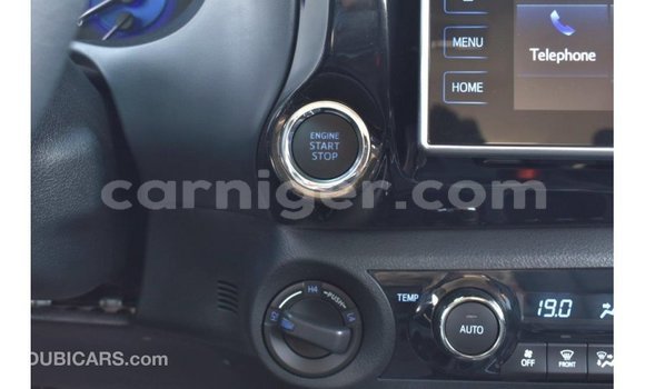 Sayi Imported Toyota Hilux Black Mota in Import - Dubai a Agadez Sayi Imported Toyota Hilux Black Mota in Import - Dubai a Agadez