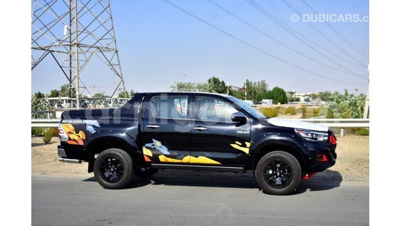 Big with watermark toyota hilux agadez import dubai 5415