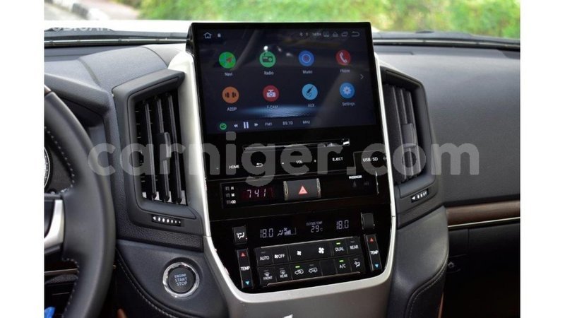 Big with watermark toyota land cruiser agadez import dubai 5419