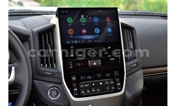 Sayi Imported Toyota Land Cruiser Black Babbar mota in Import - Dubai a Agadez Sayi Imported Toyota Land Cruiser Black Babbar mota in Import - Dubai a Agadez