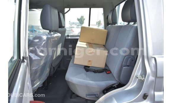 Sayi Imported Toyota Land Cruiser Other Babbar mota in Import - Dubai a Agadez Sayi Imported Toyota Land Cruiser Other Babbar mota in Import - Dubai a Agadez