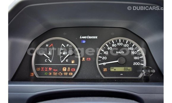 Sayi Imported Toyota Land Cruiser Other Babbar mota in Import - Dubai a Agadez Sayi Imported Toyota Land Cruiser Other Babbar mota in Import - Dubai a Agadez