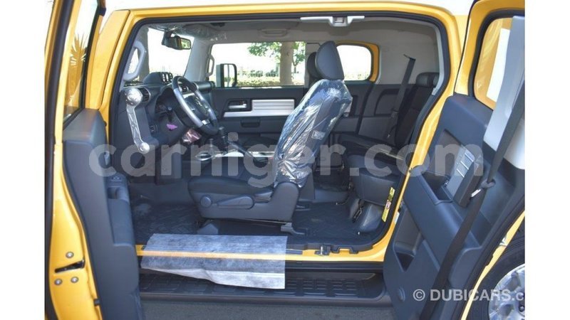 Big with watermark toyota fj cruiser agadez import dubai 5421