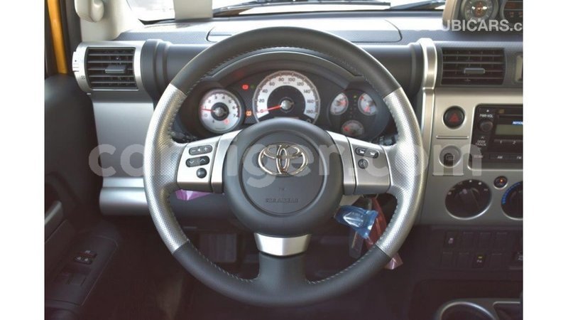 Big with watermark toyota fj cruiser agadez import dubai 5421