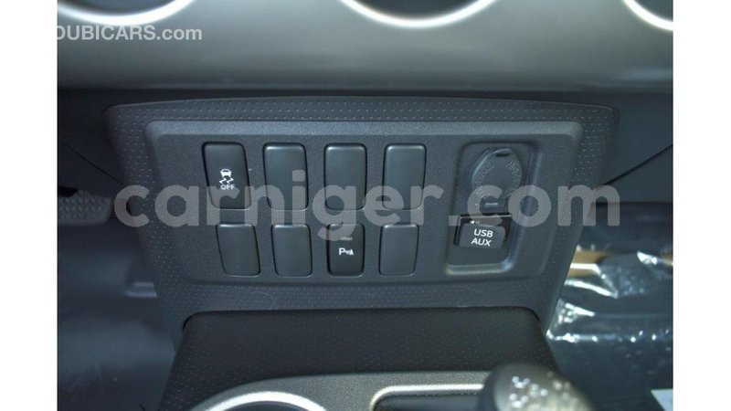 Big with watermark toyota fj cruiser agadez import dubai 5421