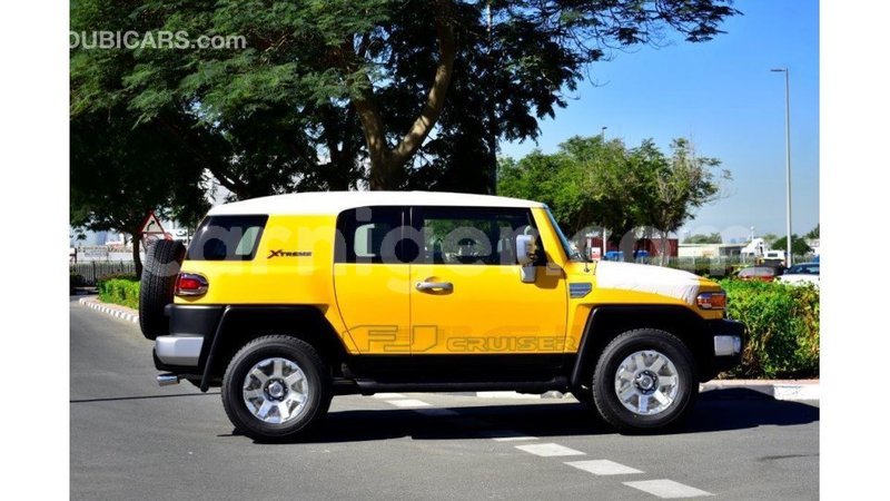 Big with watermark toyota fj cruiser agadez import dubai 5421