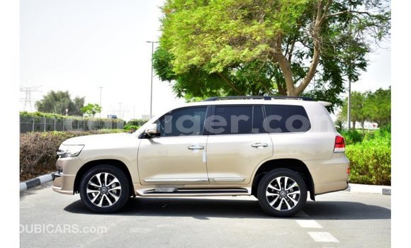 Sayi Imported Toyota Land Cruiser Other Babbar mota in Import - Dubai a Agadez Sayi Imported Toyota Land Cruiser Other Babbar mota in Import - Dubai a Agadez