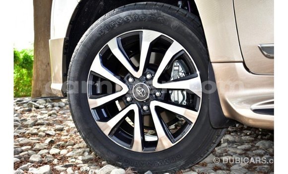 Sayi Imported Toyota Land Cruiser Other Babbar mota in Import - Dubai a Agadez Sayi Imported Toyota Land Cruiser Other Babbar mota in Import - Dubai a Agadez