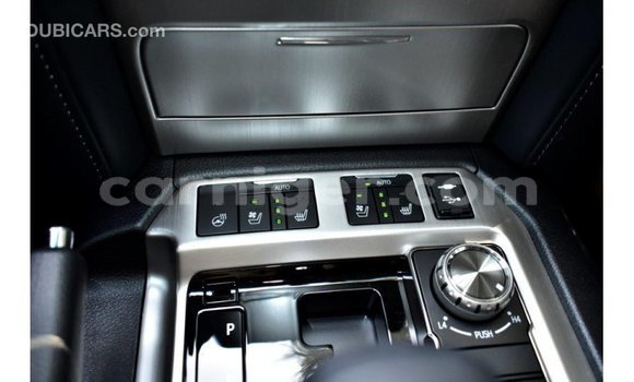 Sayi Imported Toyota Land Cruiser Other Babbar mota in Import - Dubai a Agadez Sayi Imported Toyota Land Cruiser Other Babbar mota in Import - Dubai a Agadez