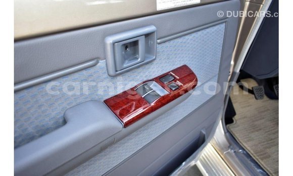 Sayi Imported Toyota Land Cruiser Other Babbar mota in Import - Dubai a Agadez Sayi Imported Toyota Land Cruiser Other Babbar mota in Import - Dubai a Agadez