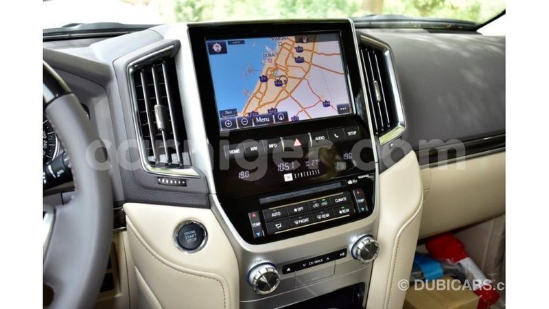 Big with watermark toyota land cruiser agadez import dubai 5426