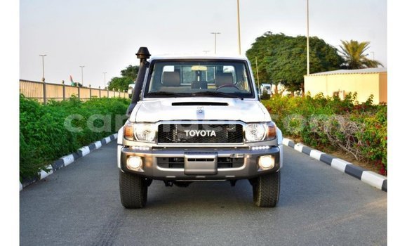 Sayi Imported Toyota Land Cruiser Other Babbar mota in Import - Dubai a Agadez Sayi Imported Toyota Land Cruiser Other Babbar mota in Import - Dubai a Agadez