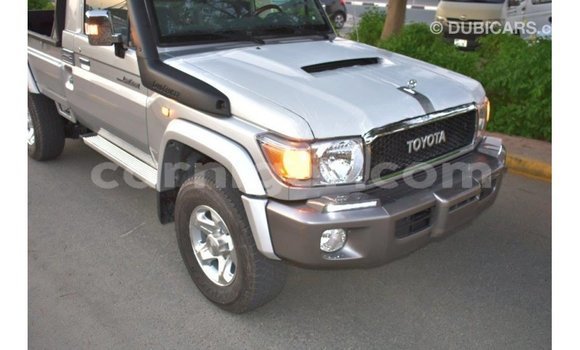 Sayi Imported Toyota Land Cruiser Other Babbar mota in Import - Dubai a Agadez Sayi Imported Toyota Land Cruiser Other Babbar mota in Import - Dubai a Agadez