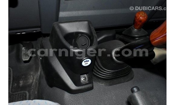 Sayi Imported Toyota Land Cruiser Other Babbar mota in Import - Dubai a Agadez Sayi Imported Toyota Land Cruiser Other Babbar mota in Import - Dubai a Agadez