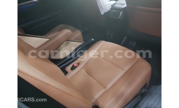 Sayi Imported Toyota Highlander Black Mota in Import - Dubai a Agadez Sayi Imported Toyota Highlander Black Mota in Import - Dubai a Agadez