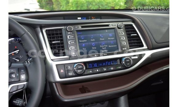 Sayi Imported Toyota Highlander Black Mota in Import - Dubai a Agadez Sayi Imported Toyota Highlander Black Mota in Import - Dubai a Agadez