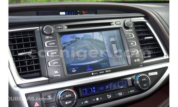 Sayi Imported Toyota Highlander Black Mota in Import - Dubai a Agadez Sayi Imported Toyota Highlander Black Mota in Import - Dubai a Agadez