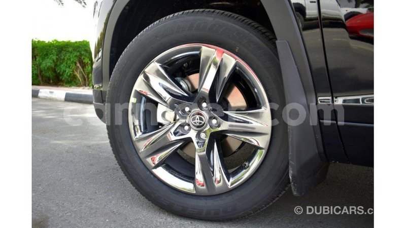 Big with watermark toyota highlander agadez import dubai 5429