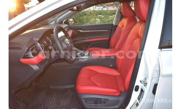 Sayi Imported Toyota Camry White Mota in Import - Dubai a Agadez Sayi Imported Toyota Camry White Mota in Import - Dubai a Agadez