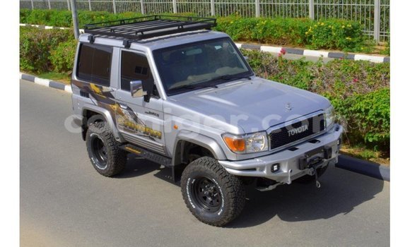 Sayi Imported Toyota Land Cruiser Other Babbar mota in Import - Dubai a Agadez Sayi Imported Toyota Land Cruiser Other Babbar mota in Import - Dubai a Agadez