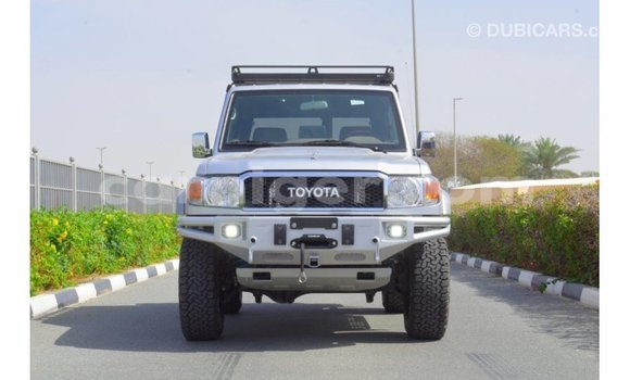 Sayi Imported Toyota Land Cruiser Other Babbar mota in Import - Dubai a Agadez Sayi Imported Toyota Land Cruiser Other Babbar mota in Import - Dubai a Agadez