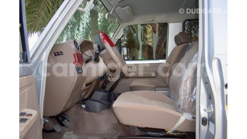 Big with watermark toyota land cruiser agadez import dubai 5433