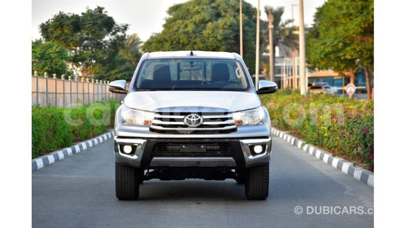 Big with watermark toyota hilux agadez import dubai 5434