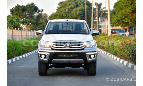 Sayi Imported Toyota Hilux Other Mota in Import - Dubai a Agadez Sayi Imported Toyota Hilux Other Mota in Import - Dubai a Agadez