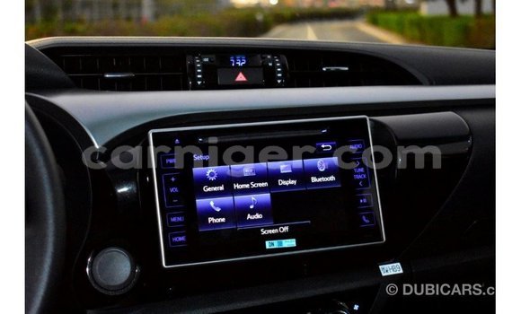 Sayi Imported Toyota Hilux Other Mota in Import - Dubai a Agadez Sayi Imported Toyota Hilux Other Mota in Import - Dubai a Agadez