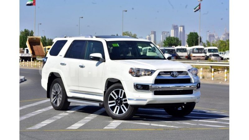 Big with watermark toyota ade agadez import dubai 5435