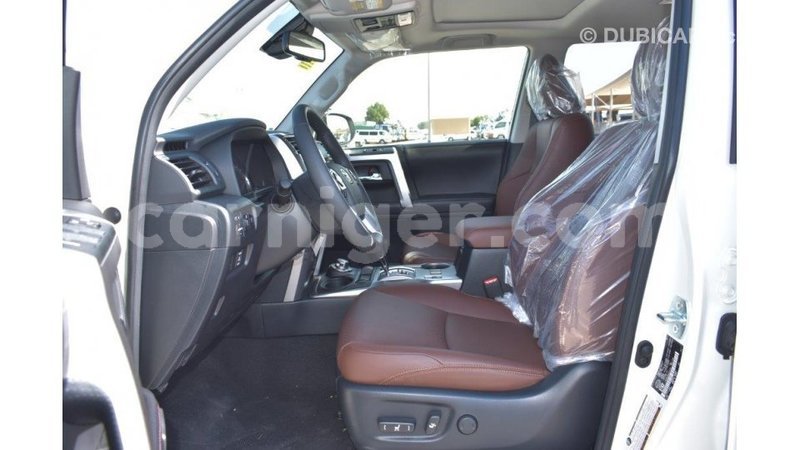 Big with watermark toyota ade agadez import dubai 5435