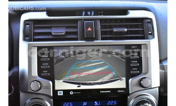 Sayi Imported Toyota Ade White Babbar mota in Import - Dubai a Agadez Sayi Imported Toyota Ade White Babbar mota in Import - Dubai a Agadez