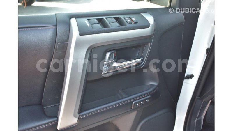 Big with watermark toyota ade agadez import dubai 5435