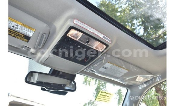 Sayi Imported Toyota Ade White Babbar mota in Import - Dubai a Agadez Sayi Imported Toyota Ade White Babbar mota in Import - Dubai a Agadez