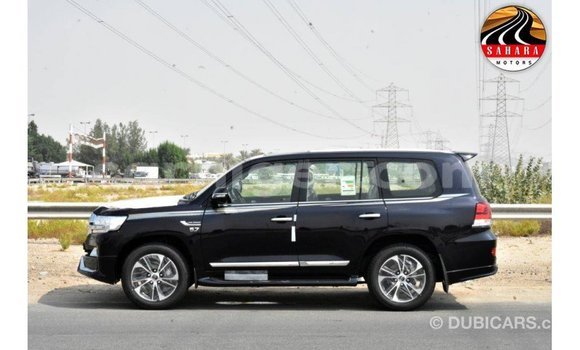 Sayi Imported Toyota Land Cruiser Black Babbar mota in Import - Dubai a Agadez Sayi Imported Toyota Land Cruiser Black Babbar mota in Import - Dubai a Agadez