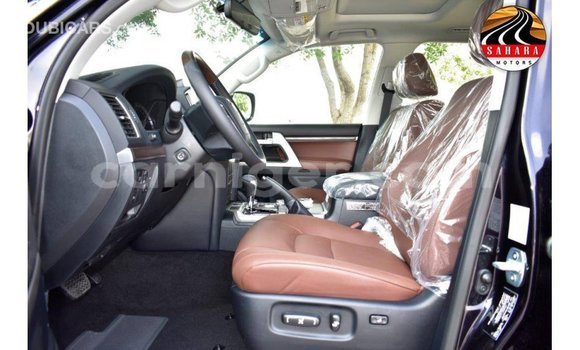 Sayi Imported Toyota Land Cruiser Black Babbar mota in Import - Dubai a Agadez Sayi Imported Toyota Land Cruiser Black Babbar mota in Import - Dubai a Agadez