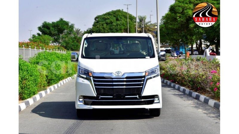 Big with watermark toyota granvia agadez import dubai 5441