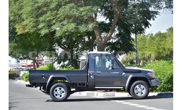 Sayi Imported Toyota Land Cruiser Other Babbar mota in Import - Dubai a Agadez Sayi Imported Toyota Land Cruiser Other Babbar mota in Import - Dubai a Agadez