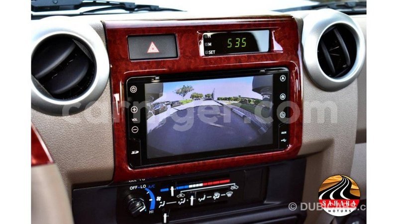 Big with watermark toyota land cruiser agadez import dubai 5443