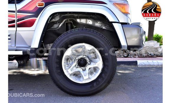 Sayi Imported Toyota Land Cruiser Other Babbar mota in Import - Dubai a Agadez Sayi Imported Toyota Land Cruiser Other Babbar mota in Import - Dubai a Agadez