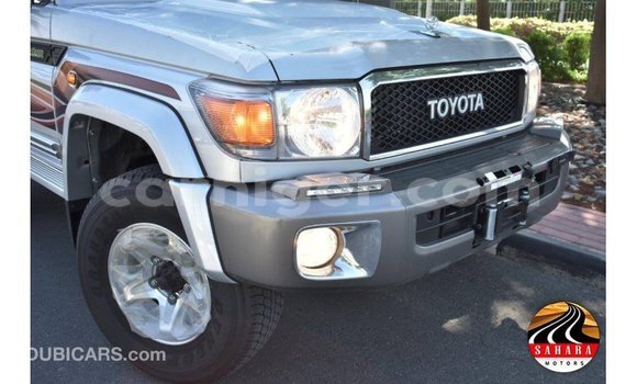 Sayi Imported Toyota Land Cruiser Other Babbar mota in Import - Dubai a Agadez Sayi Imported Toyota Land Cruiser Other Babbar mota in Import - Dubai a Agadez