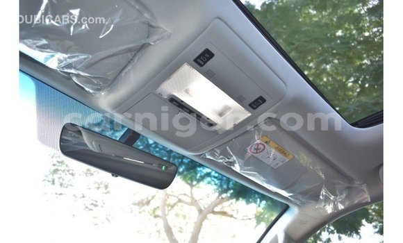 Sayi Imported Toyota Land Cruiser White Babbar mota in Import - Dubai a Agadez Sayi Imported Toyota Land Cruiser White Babbar mota in Import - Dubai a Agadez