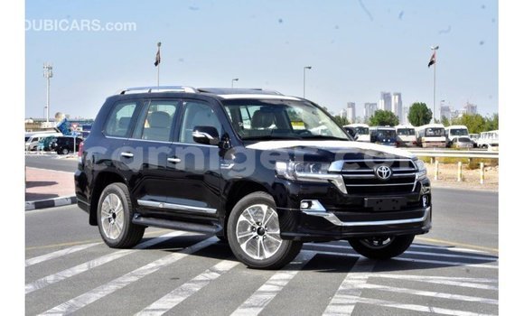 Sayi Imported Toyota Land Cruiser Black Babbar mota in Import - Dubai a Agadez Sayi Imported Toyota Land Cruiser Black Babbar mota in Import - Dubai a Agadez