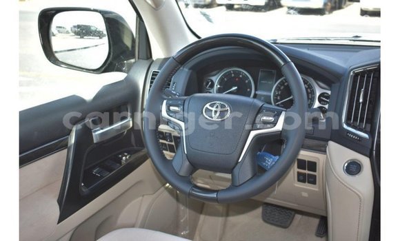 Sayi Imported Toyota Land Cruiser Black Babbar mota in Import - Dubai a Agadez Sayi Imported Toyota Land Cruiser Black Babbar mota in Import - Dubai a Agadez