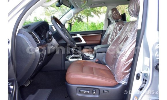 Sayi Imported Toyota Land Cruiser Other Babbar mota in Import - Dubai a Agadez Sayi Imported Toyota Land Cruiser Other Babbar mota in Import - Dubai a Agadez