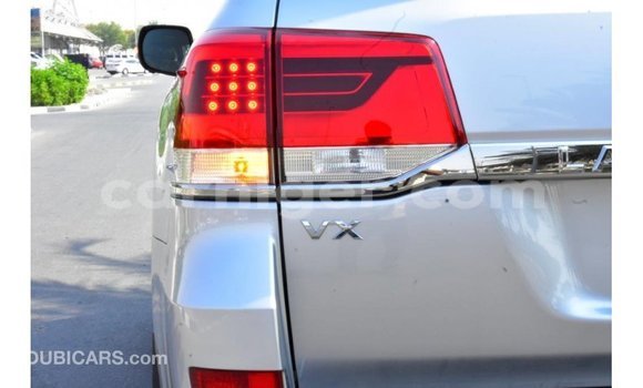 Sayi Imported Toyota Land Cruiser Other Babbar mota in Import - Dubai a Agadez Sayi Imported Toyota Land Cruiser Other Babbar mota in Import - Dubai a Agadez