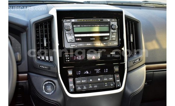 Sayi Imported Toyota Land Cruiser Black Babbar mota in Import - Dubai a Agadez Sayi Imported Toyota Land Cruiser Black Babbar mota in Import - Dubai a Agadez